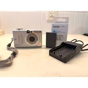 Y2K Canon PowerShot S400 Camera Digital ELPH Silver 4MP 2 New Batteries Charger